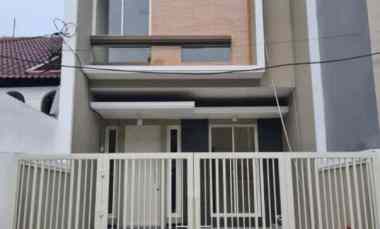 Rumah Manyar Indah Surabaya Baru Gresss