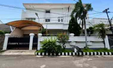 Rumah Manyar Kertoarjo Sby Strategis, Siap Huni