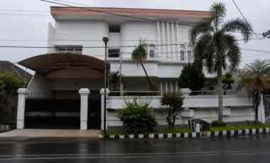 rumah manyar kertoarjo surabaya strategis siap huni