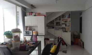 Rumah Manyar Tirtomoyo Strategis Favorite