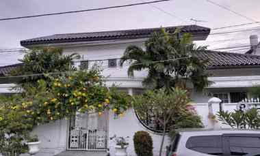 Rumah Manyar Tirtoyoso Utara