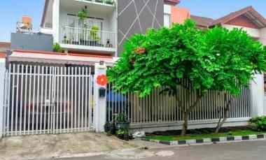 Rumah Megah 2 Lantai dalam Komplek Abadi Duren Sawit