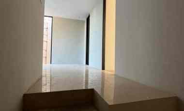 Rumah Mewah 2 Lantai di Depok