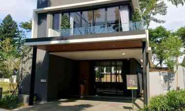 Rumah Mewah 2 Lantai di Lippo Central Karawaci
