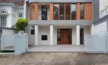 Rumah Mewah 2 Lantai Dilegenda Wisata Cibubur