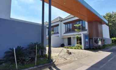 Rumah Dijual di Jl Kaliurang KM 7, 5 Condongcatur Depok Sleman