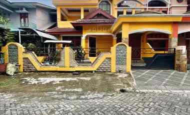 Rumah Mewah 2 Lt Medan