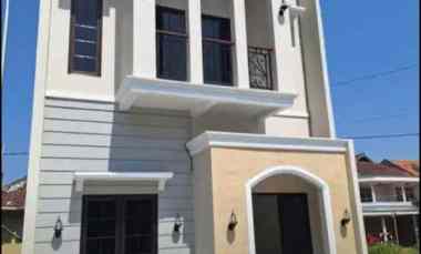 Rumah Mewah Bebas Banjir di Cluster Banyumanik