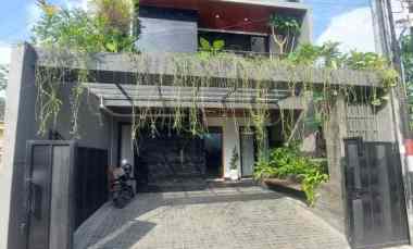 Rumah Mewah Belakang Hyatt Palagan Full Furnish