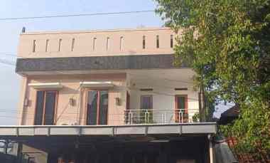 Rumah Mewah Cipedes Sukajadi dekat Tol Pasteur Bandung