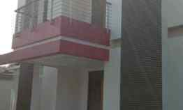 Rumah Mewah Ciracas Kelapa Dua Wetan Ada Kolam Renang