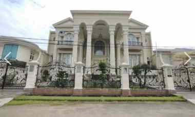 Rumah Mewah Classic Eropa Jalan Suprapto Pontianak