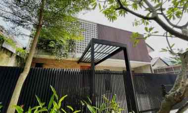 Rumah Mewah dalam Komplek Besar di Lebak Bulus Jaksel