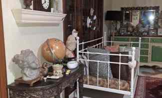 Rumah Mewah di jl Mokmer, Jakarta Pusat