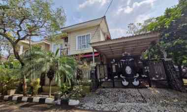 Rumah Mewah di Komplek Bulog Jatimelati Bekasi