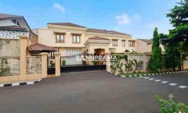Rumah Mewah di Megapolitan Cinere -SarTin