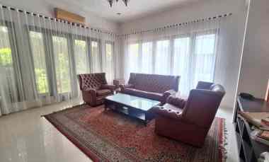 Rumah Mewah di Menteng dalam Dijual Cepat