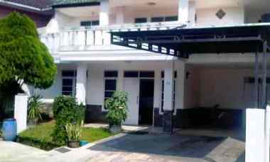 Rumah Dijual di Kawaluyaan Buah Batu