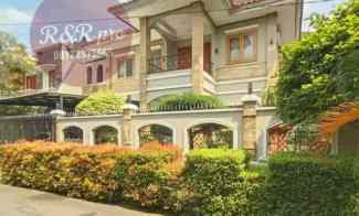 Rumah Mewah Kolam Renang Pondok Kelapa Jakarta Timur