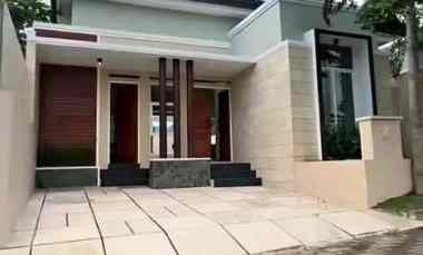 Rumah Mewah Lokasi hanya 5 menit dari Exit Tol Malang