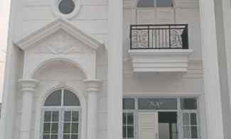 Rumah Mewah Modern Clasik di Ciracas Jakarta Timur