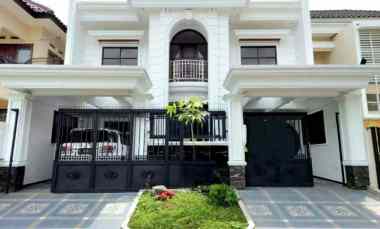 Rumah Mewah Modern Minimalis Lokasi Graha Golf Araya