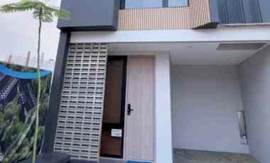 Rumah Dijual di Jalan limo raya cakra