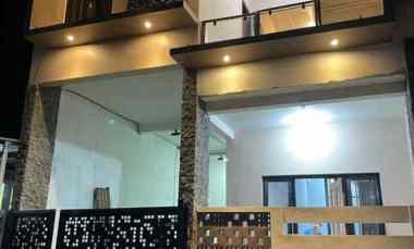 Rumah Mewah Siap Huni 2 Lantai di Pakisaji