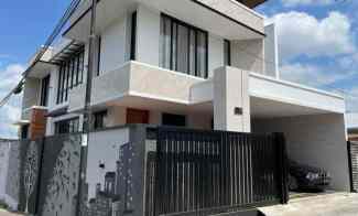 Rumah Mewah Sisir Kota Batu