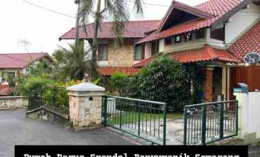 Rumah Mewah Srondol Banyumanik Semarang
