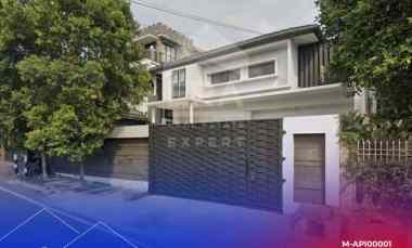 Rumah Mewah Strategis dekat Pondok Indah