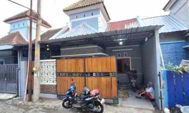 Rumah Mewah Strategis Siap Huni Solo Utara