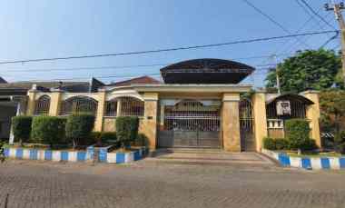 Rumah Dijual di Taman Pinang