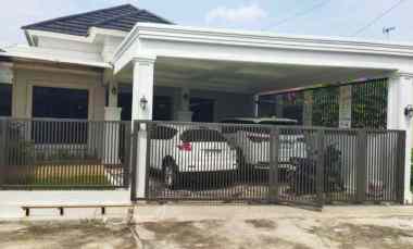 Rumah Dijual di Melur Panam