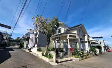 Rumah Minimalis Komplek Cihanjuang Full Renovasi Hook