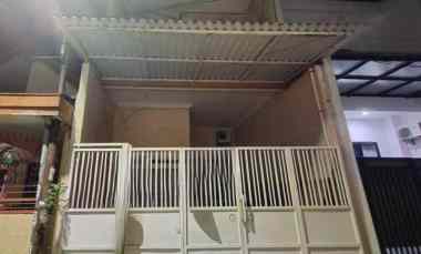 Rumah Minimalis Ploso Timur Row Jalan 1 Mobil 1 Arah