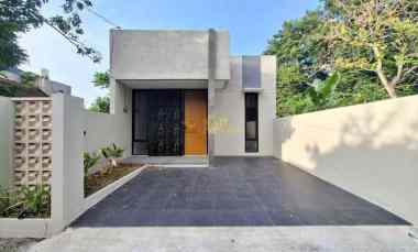 Rumah Minimalis Siap Huni dekat Budi Mulia Wedomartani