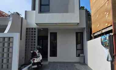 Rumah Dijual di Kayu Putih