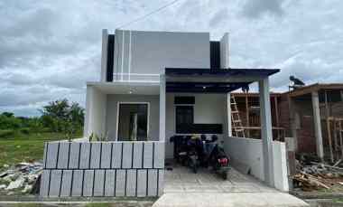 Rumah Minimalis Tropis View Persawahan dekat Stasiun