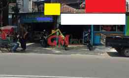 473. Rumah di Mainroad Moch Toha, Cocok untuk Usaha atau Invest