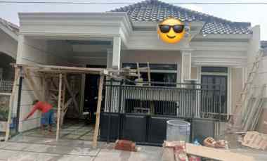 Rumah Model Klasik dekat Sman 9 Malang