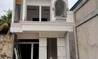 Rumah Modern 2 Lt. Akses 2 Pintu Toll Limo Depok