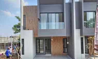 Rumah Modern di Bintaro Pondok Aren Tangsel