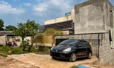 Rumah Modern Industrial Design di Veteran Bintaro
