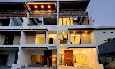 Rumah Dijual di Jalan sirsak jagakarsa