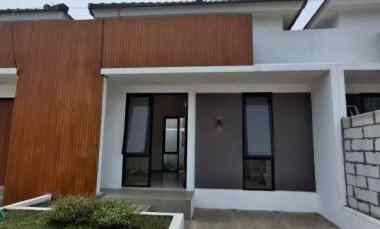 Rumah Modern Minimalis dekat Exit Tol Pakis