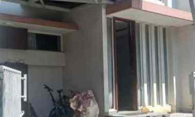 Rumah Modern Siap Huni Lokasi di Permata Jingga