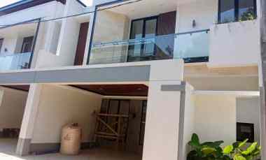 Rumah Modern Tropical di Cinere Gandul Depok