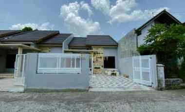 Rumah Murah Akses 8 menit ke Amikom