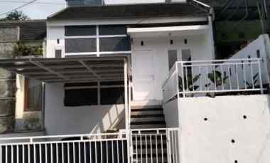 Rumah Dijual di Padalarang